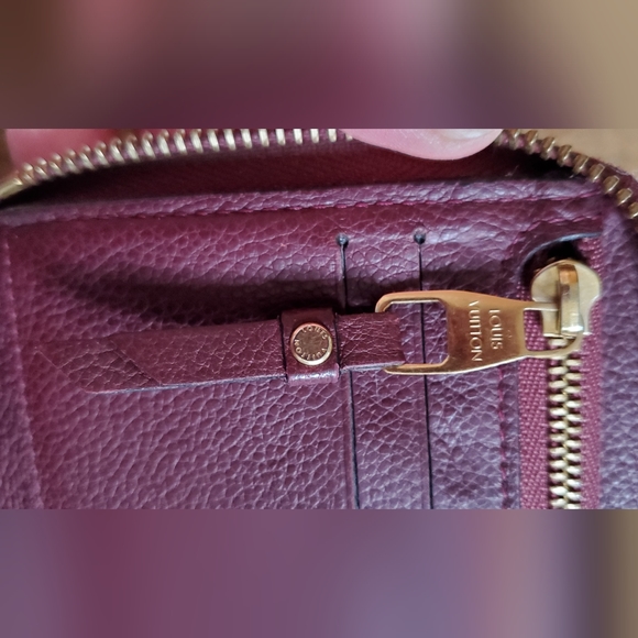 Authentic Louis Vuitton Wallet - Picture 11 of 14
